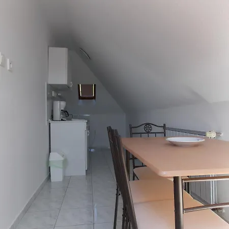 Aparthotel Madar Vendeghaz